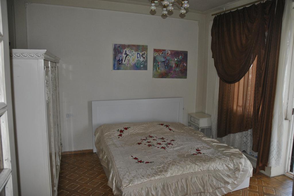 Aram Guest House Yerevan Room photo